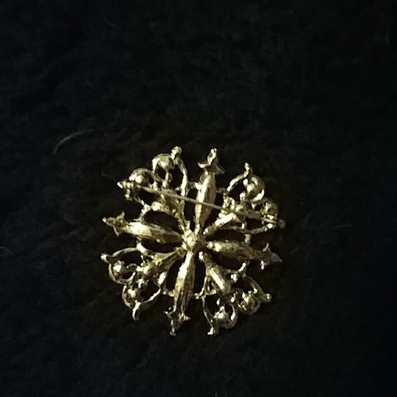 Rhinestone Brooch Set - Picture 2 of 2